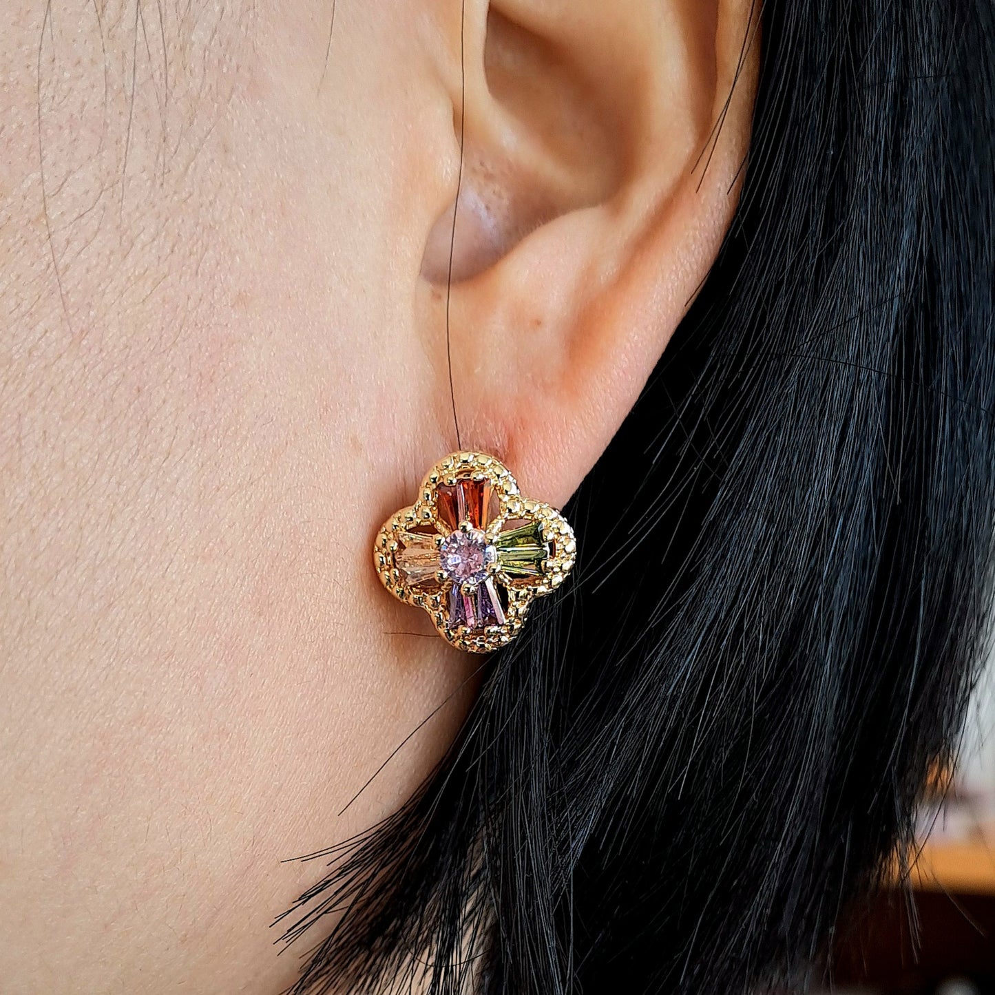 Vintage Gold-Plated Earring,flower earring embedded with colourful zircons