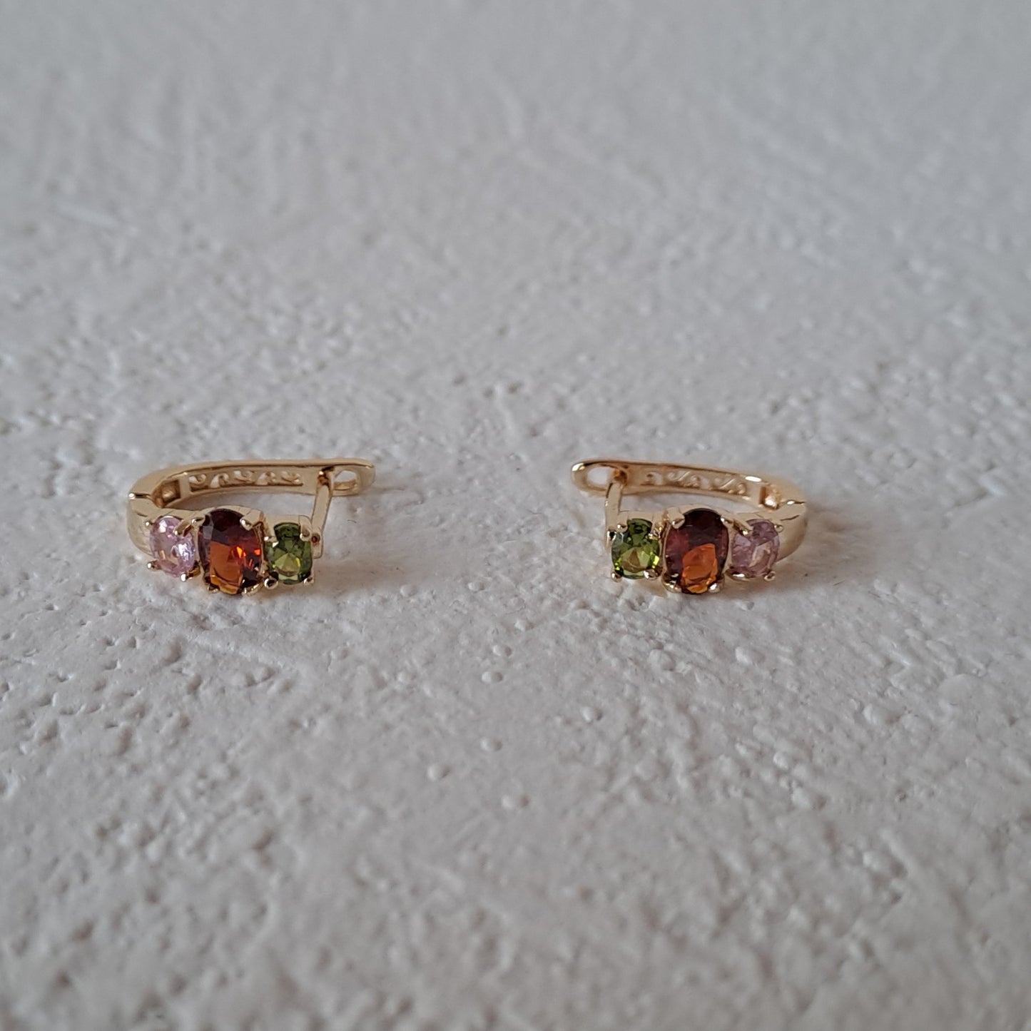 Gold-Plated Earring,embedded with colourful zircons