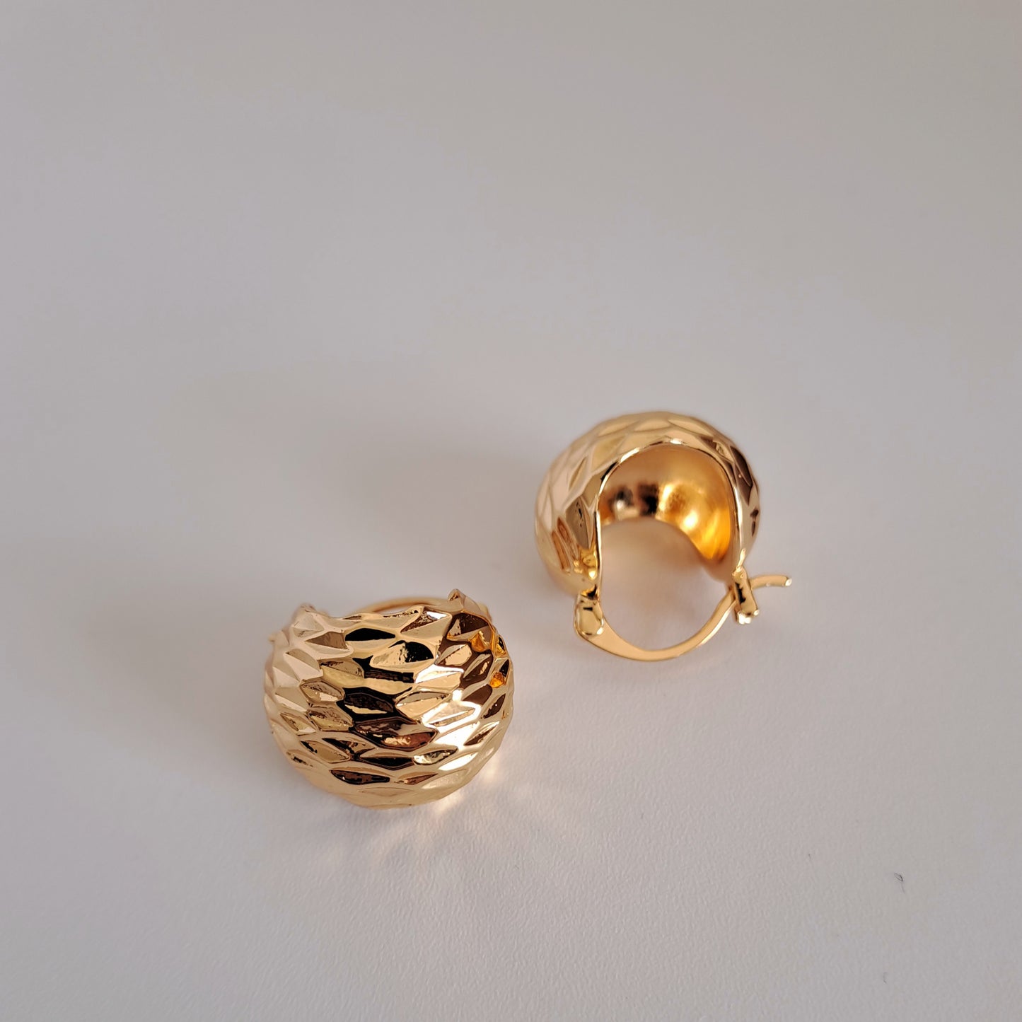 Vintage French Geometric Flower Earrings – Bold Metallic Statement Jewelry for Women