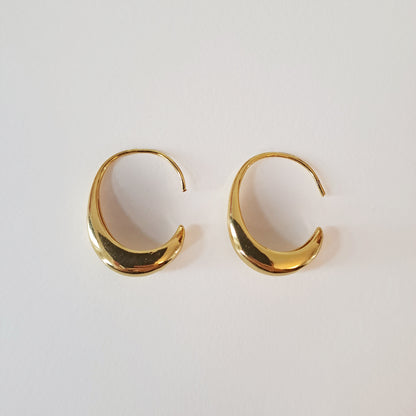18K Gold-Plated Copper Geometric Teardrop ear hooks · Minimalist & Niche Style