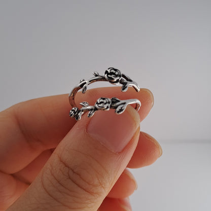 Vintage Silver Flower Adjustable Open Ring