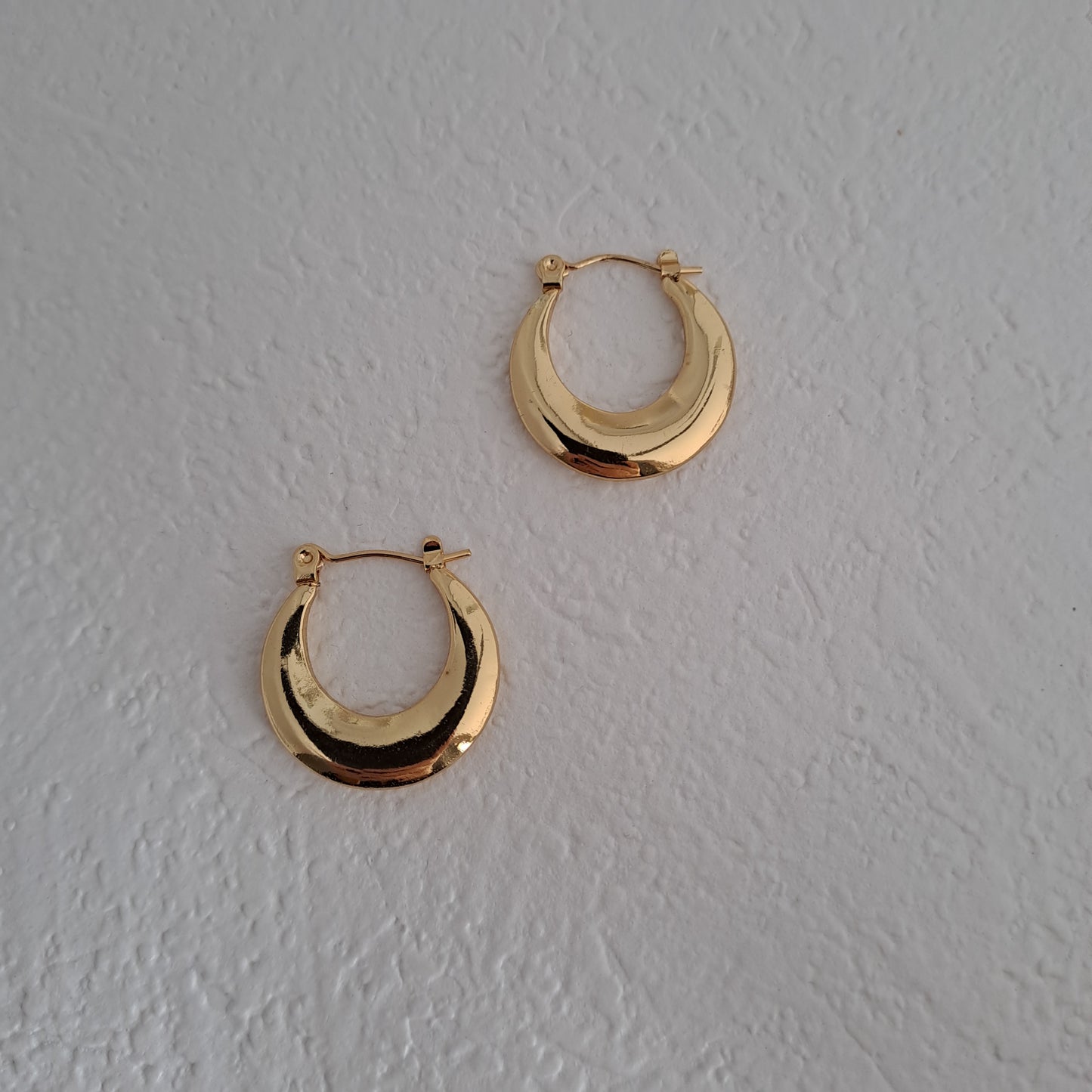 Gold plated stainless earring