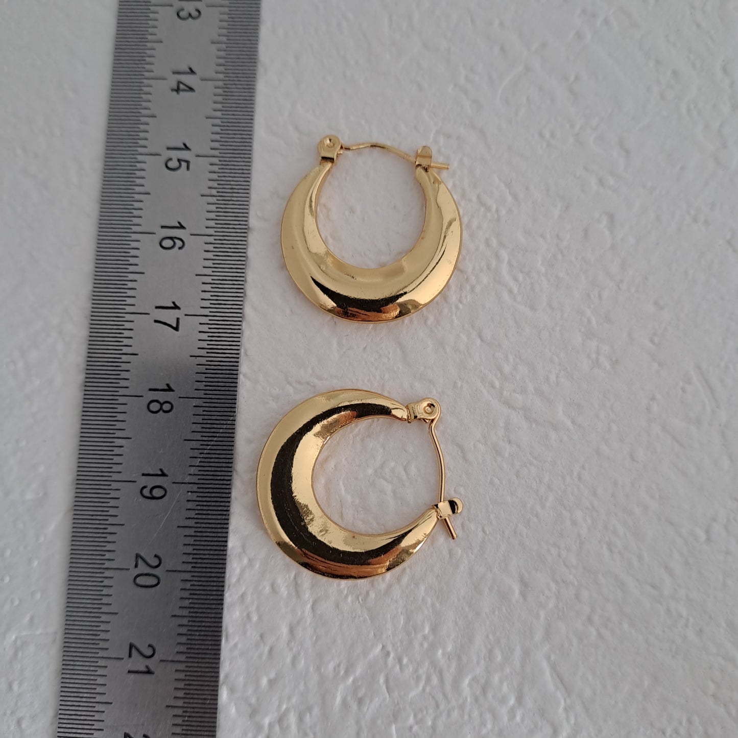 Gold plated stainless earring