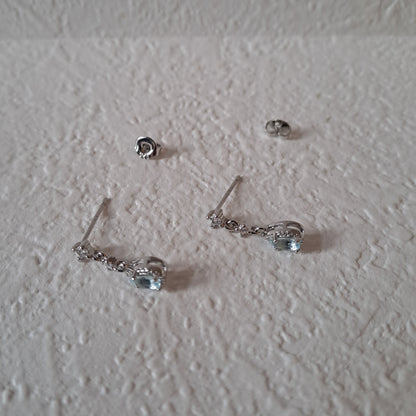 white gold plated mini stud