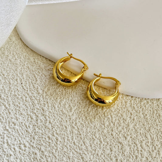 Bold Geometric Earrings – 18K Gold-Plated for a Statement in Simplicity