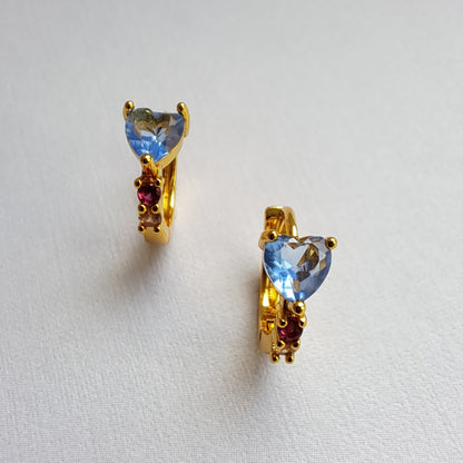 18K gold-plated copper earrings set with blue tanzanite sapphires