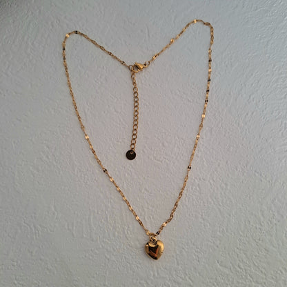 Elegant gold-plated plated stainless steel necklace , heart shape design, waterproof