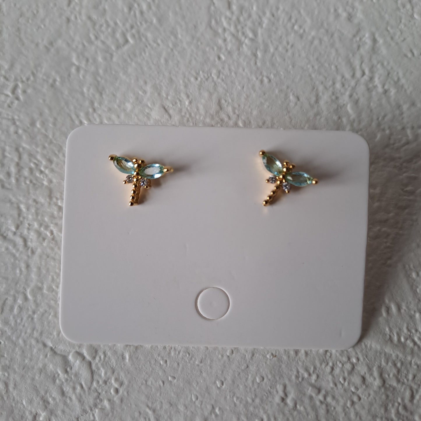 Gold-plated dragonfly mini stud