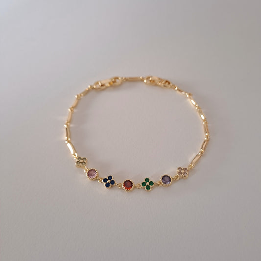 18k gold-plated brass bracelet embedded with AAA+zircons