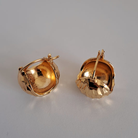 Vintage French Geometric Flower Earrings – Bold Metallic Statement Jewelry for Women