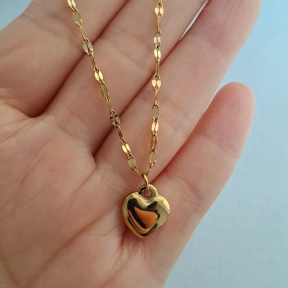 Elegant gold-plated plated stainless steel necklace , heart shape design, waterproof