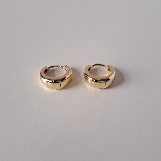 Chic Gold Hoop Earrings – Simple, Stylish & Cool for Women, diameter 16mm