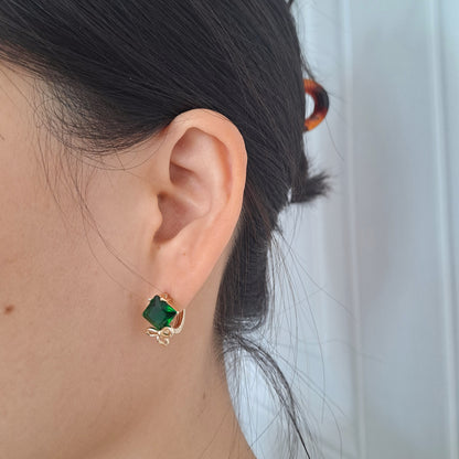 18K gold-plated copper earrings with green zircon stones
