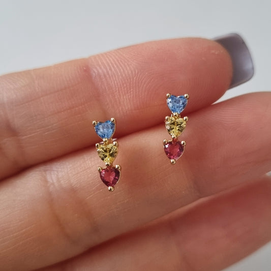 Ohrrstecker mit bunten Zirkonia, besetzt mit Saphiren