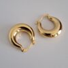 Gold-plated copper earrings with a vacuum design, lightweight, stylish, and comfortable to wear gold plated earring