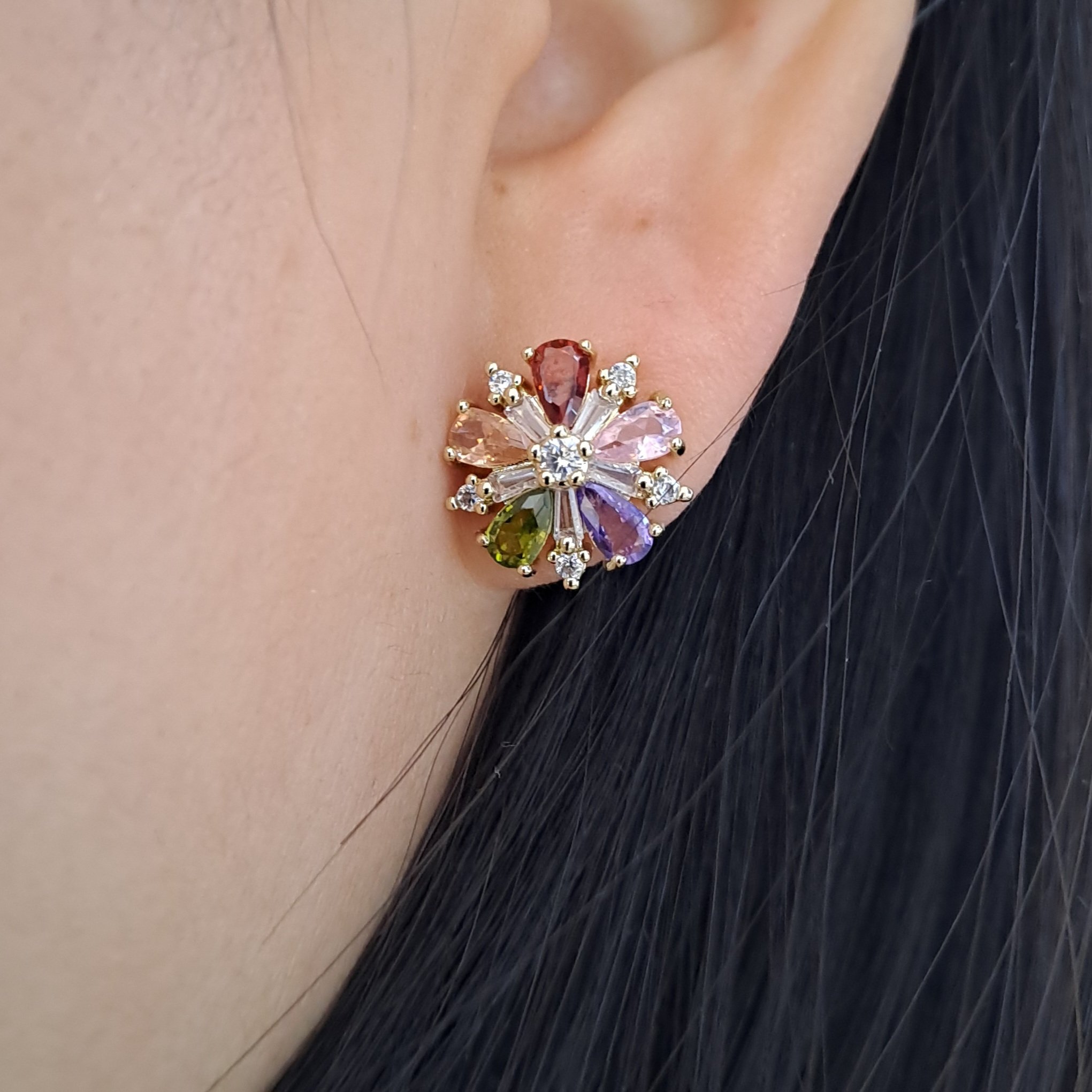 2026/01/1000043200.jpg gold plated zircon earrings copy