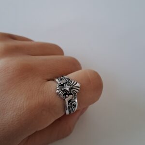 vintage open ring, brass ring embedded with ruby