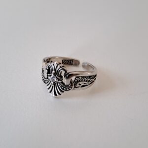 vintage open ring, brass ring embedded with ruby