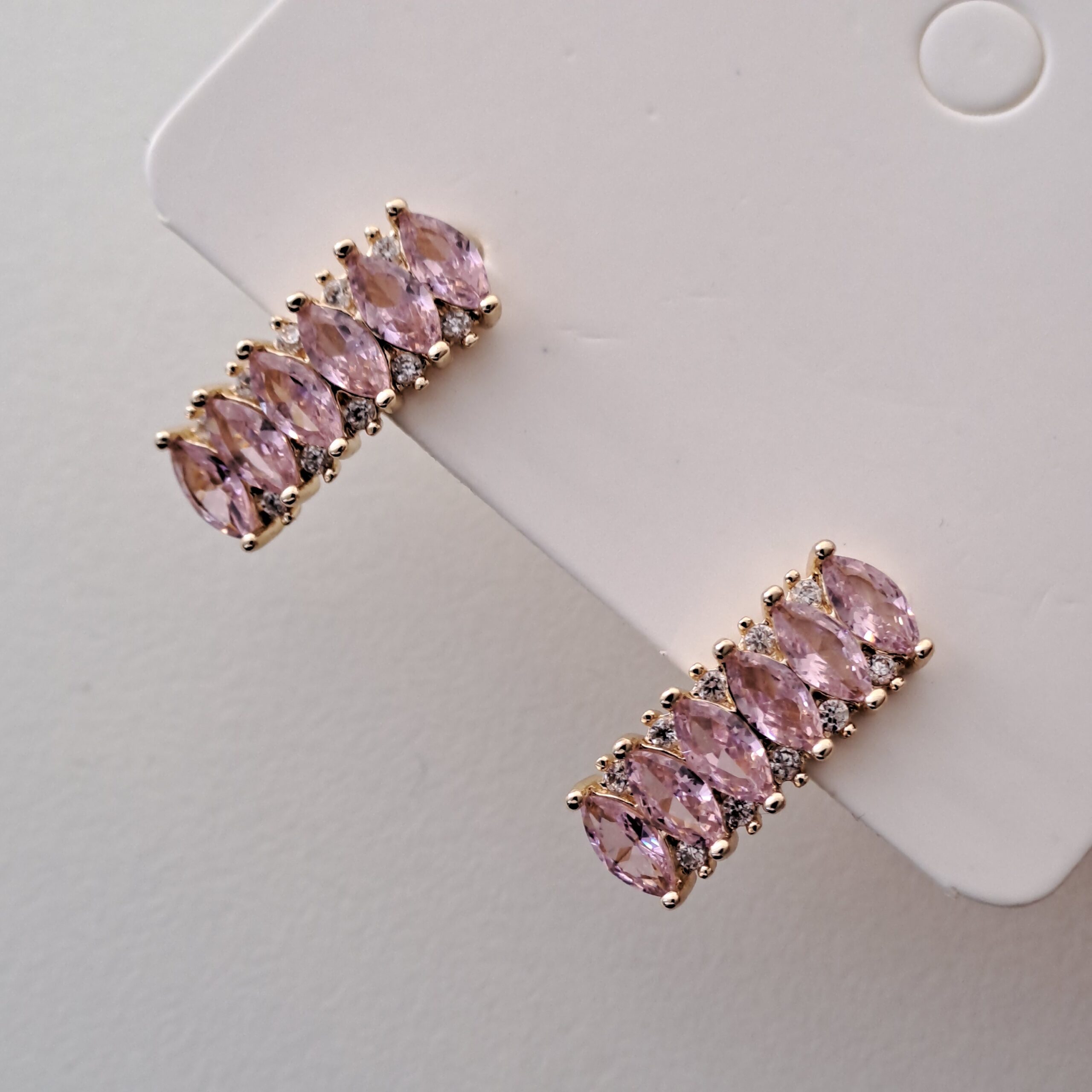 fashion gold plated earrings with high brilliance pink zircon fashion gold plated earrings with high brilliance pink zircon